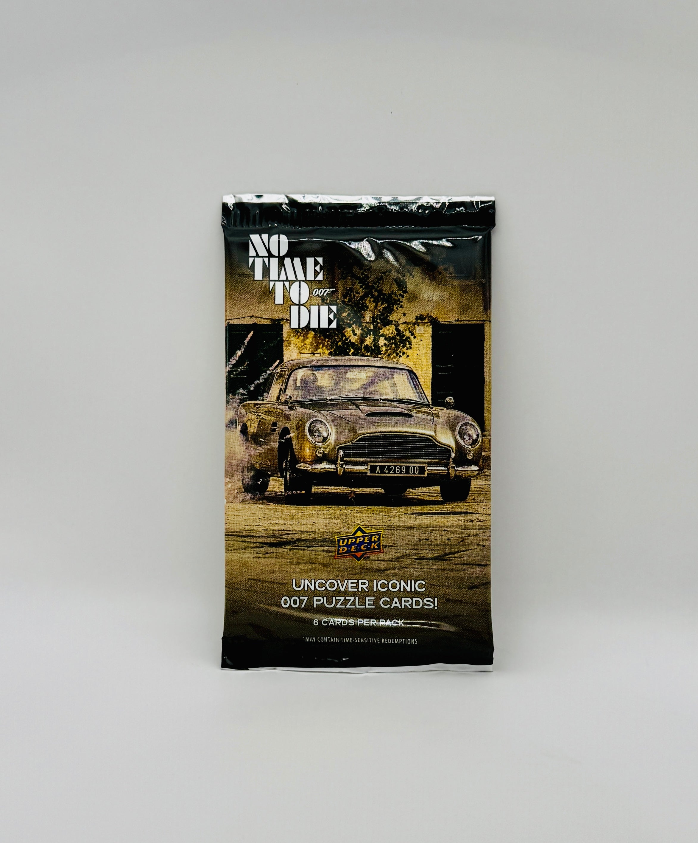 2025 Upper Deck James Bond No Time To Die - Single Hobby Pack